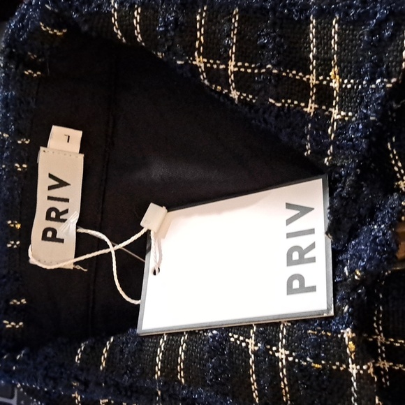 Priv NWTs Bella Tweed Shacket - Picture 4 of 7